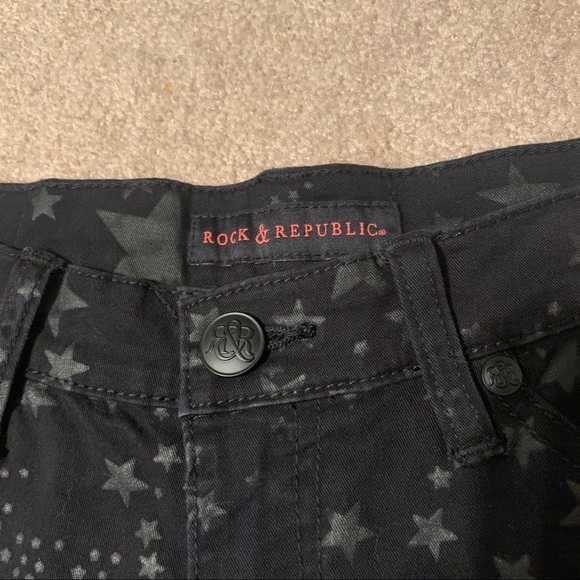 Rock Republic Lolita Shorts Black on Black Stars - Picture 2 of 7